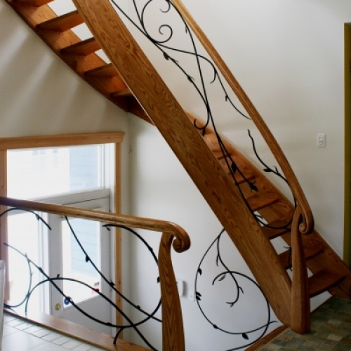 Escalier cintré en chêne