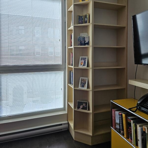 Bookshelf