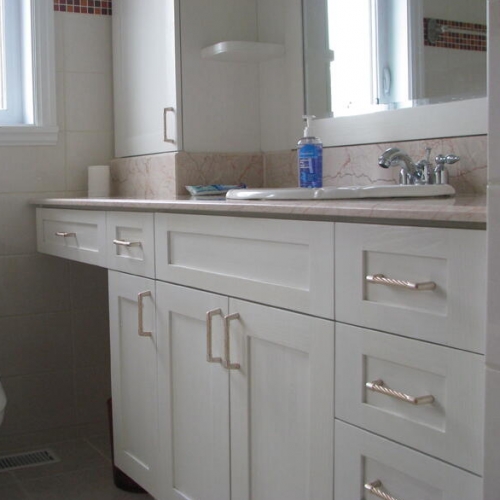 Vanité de salle de bain