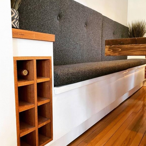 Banquette de cuisine avec caisson à vin