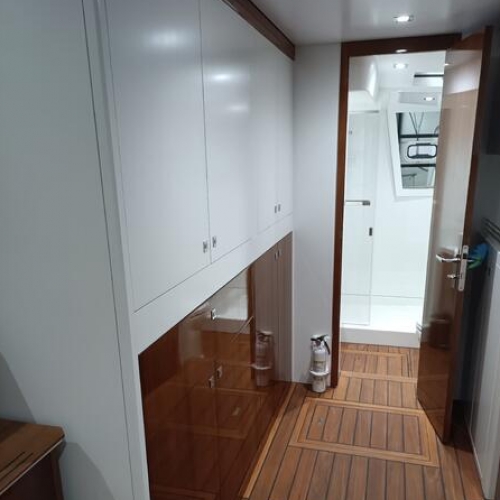 ameublement, plancher, intérieur du catamaran CITRUS 