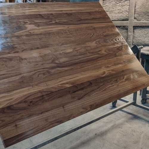 Dessus table en noyer