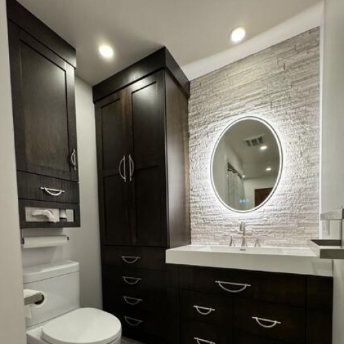 Vanite et armoire salle de bain